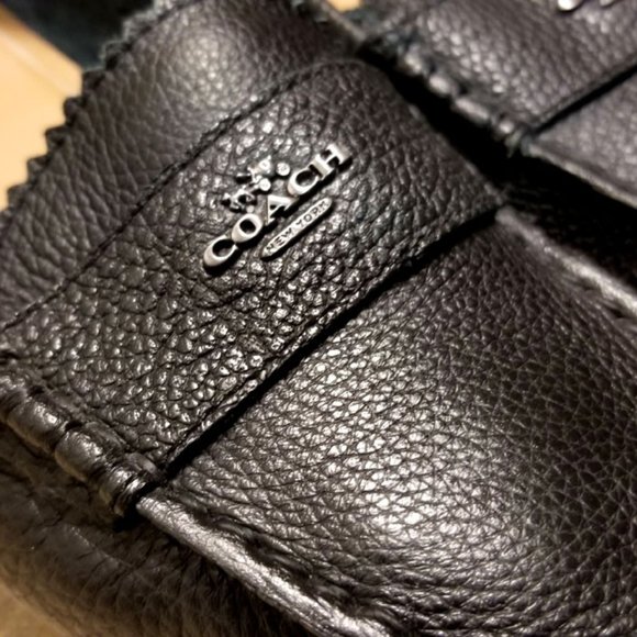 COACH Black Pebbled Leather Loafers Flats METAL LOGO 6.5. Rubber Sole. - Picture 2 of 5